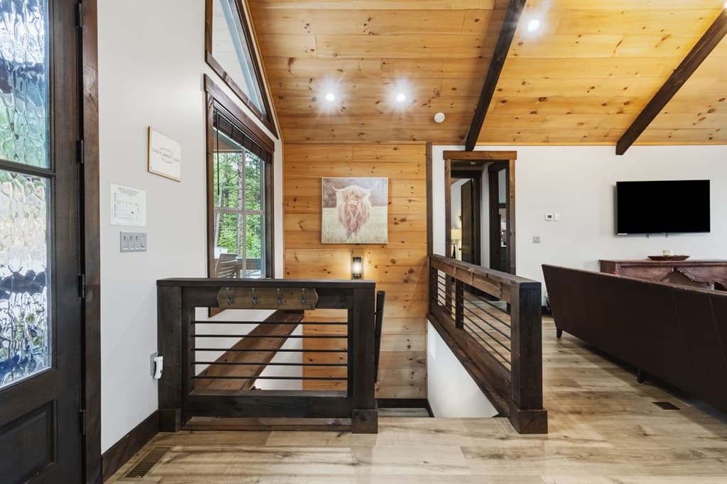 254 Leatherwood Mountain Road, Ellijay GA 30540 - Photo