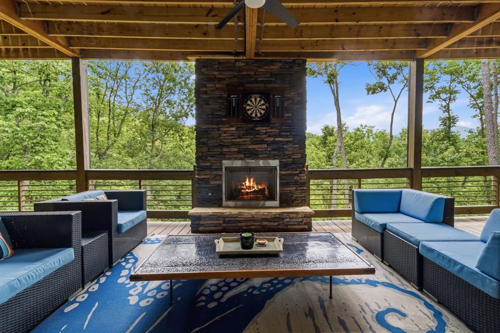 254 Leatherwood Mountain Road, Ellijay GA 30540 - Photo
