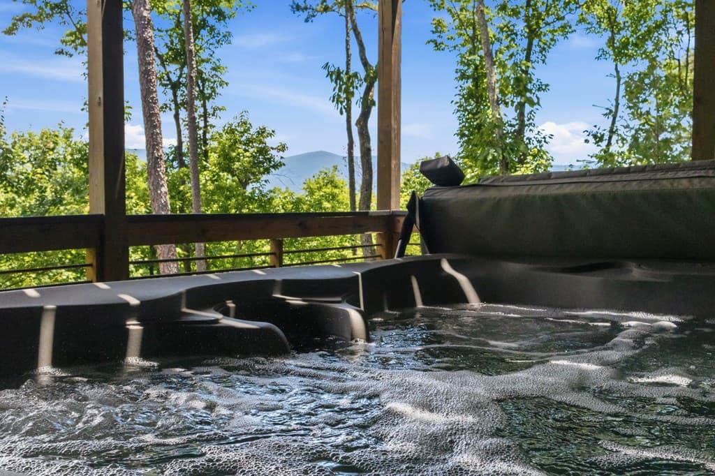 254 Leatherwood Mountain Road, Ellijay GA 30540 - Photo