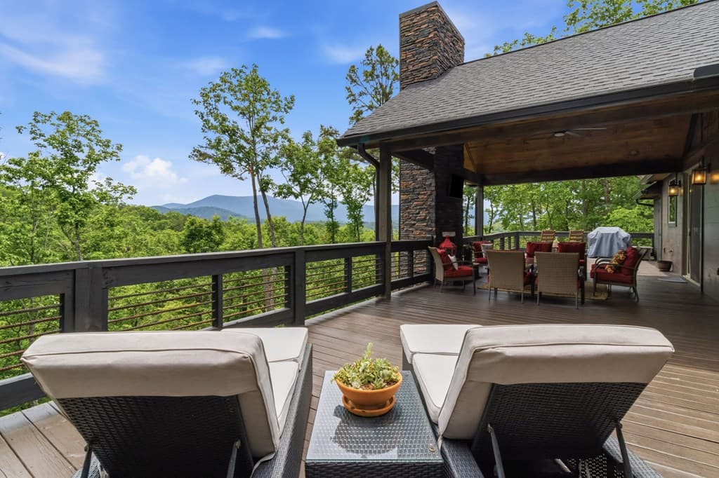 254 Leatherwood Mountain Road, Ellijay GA 30540 - Photo
