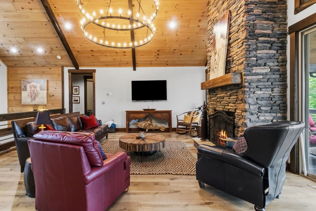 254 Leatherwood Mountain Road, Ellijay GA 30540 - Photo