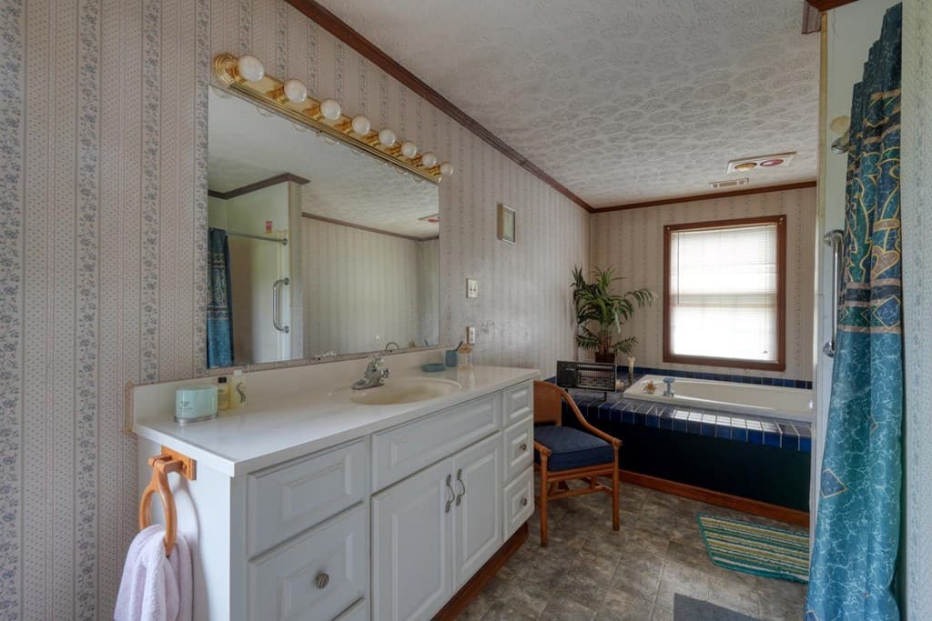 838 Tay Walk Way, Hiawassee GA 30546 - Photo