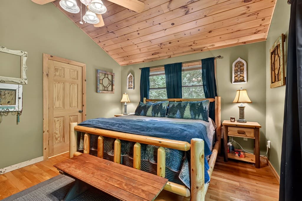 979 Cherokee Lane, Mccaysville GA 30555 - Photo