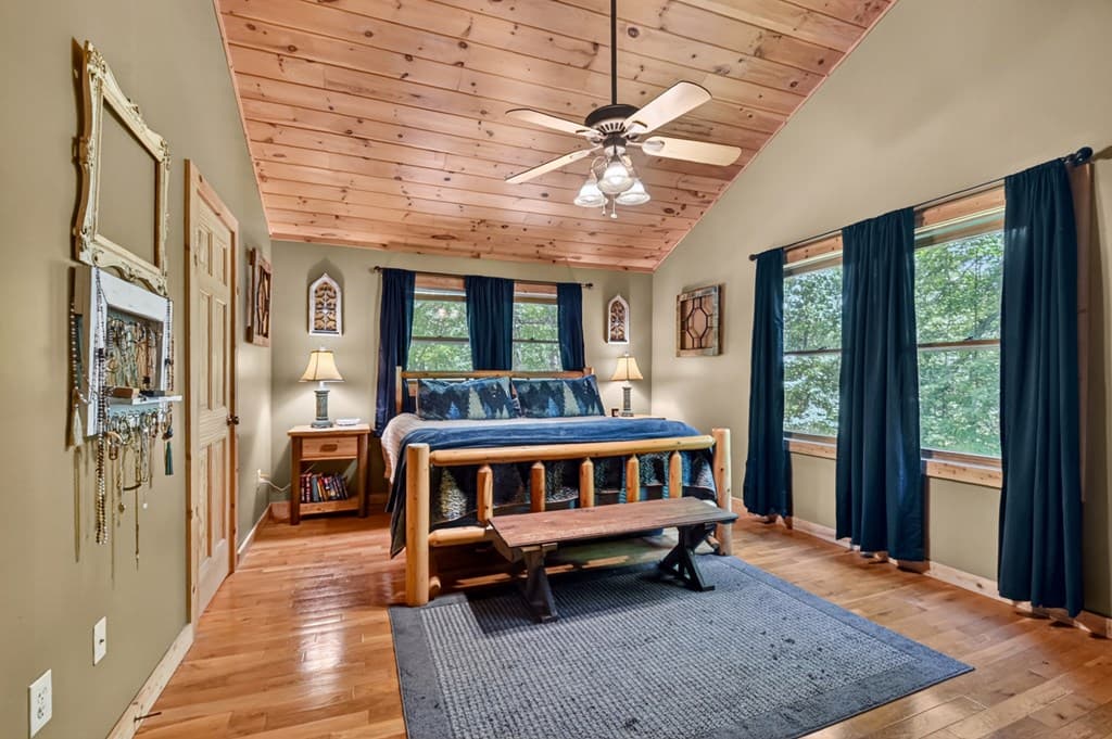 979 Cherokee Lane, Mccaysville GA 30555 - Photo