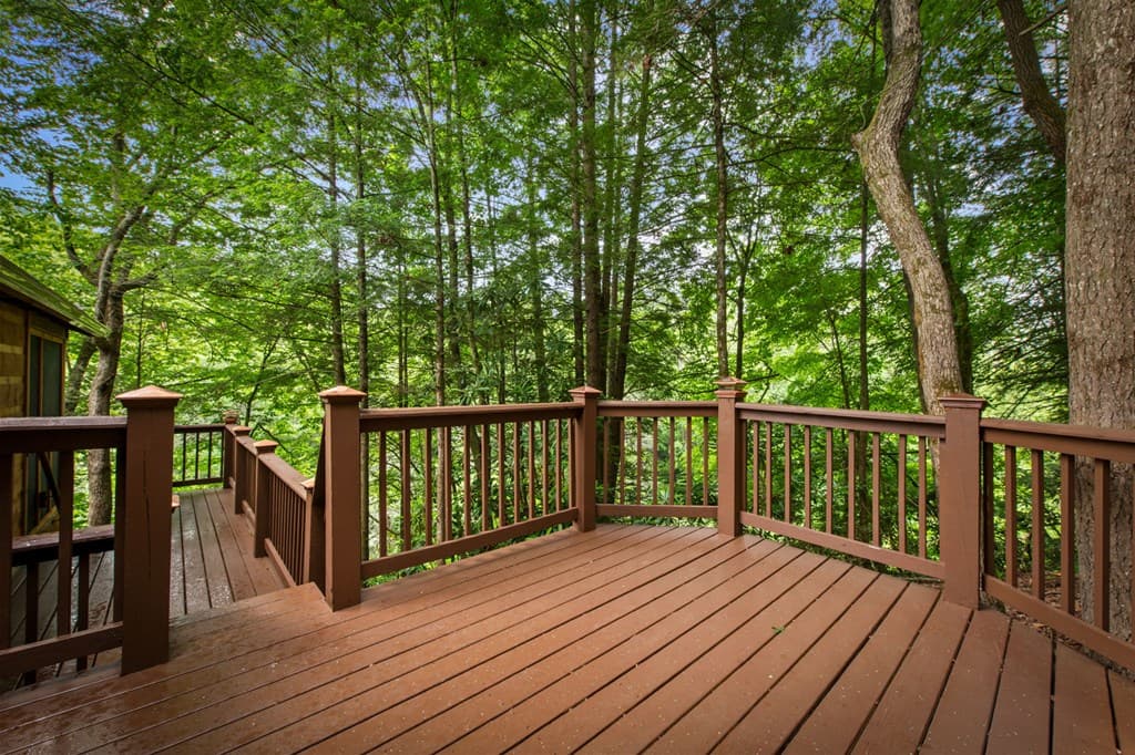 184 Fightingtown Drive, Blue Ridge GA 30513 - Photo