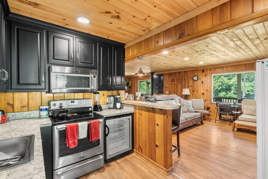 1449 Muskrat Creek Road, Hayesville NC 28904 - Photo