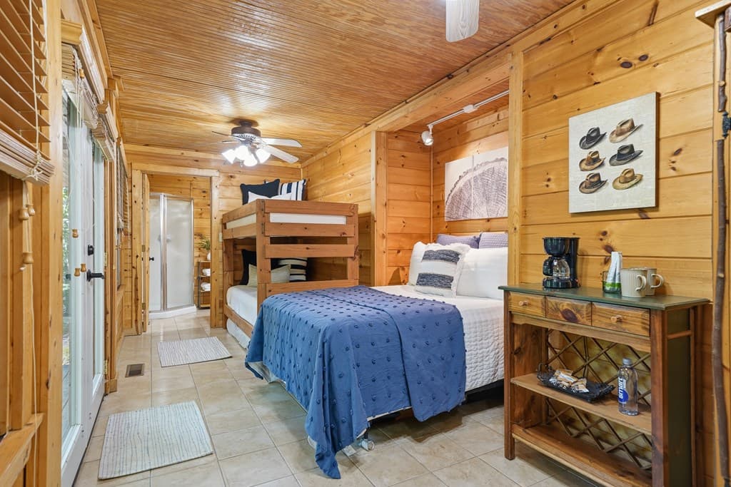 122 Riverbend Trail, Ellijay GA 30540 - Photo