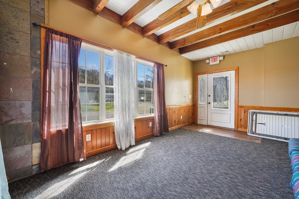 243 S Old Highway 5, Ellijay GA 30540 - Photo