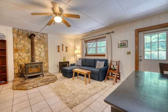 3333 Ellington Road, Hayesville NC 28904 - Photo