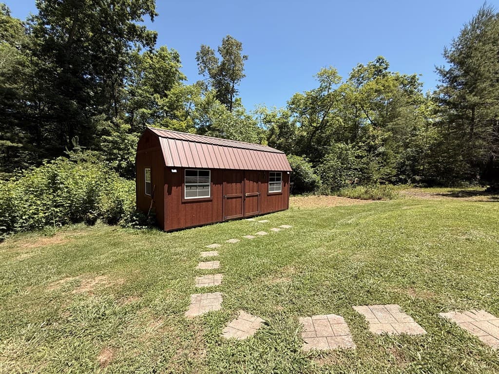 303 Pine Lane, Mineral Bluff GA 30559 - Photo