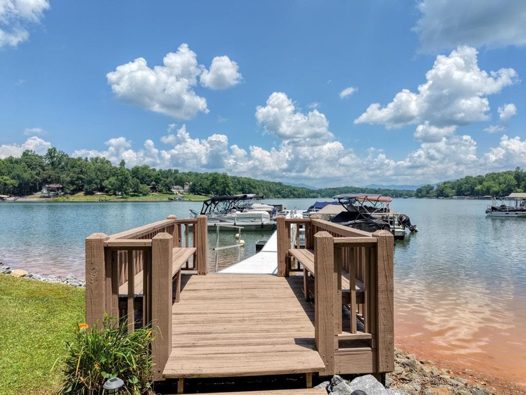 14 B Breezewood Village, Young Harris GA 30582 - Photo