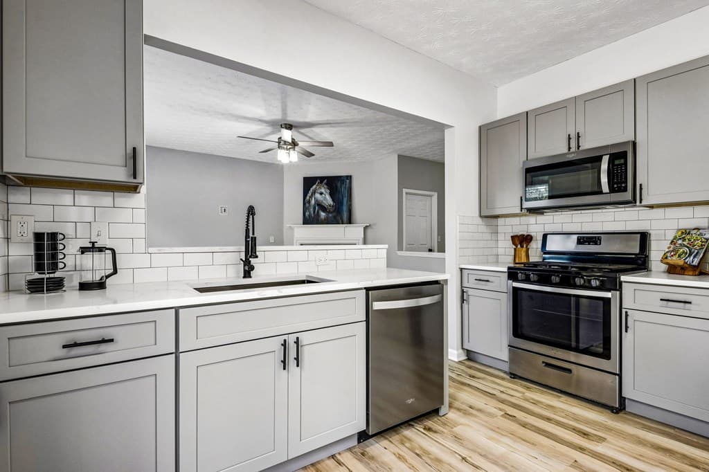 313 Woodland Pass, Canton GA 30114 - Photo