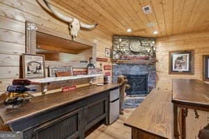 649 Weaver Creek Way, Blue Ridge GA 30513 - Photo