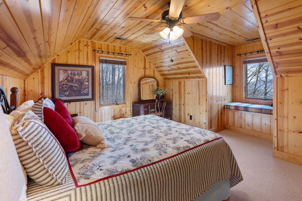 928 Kirkland Drive, Hiawassee GA 30546 - Photo