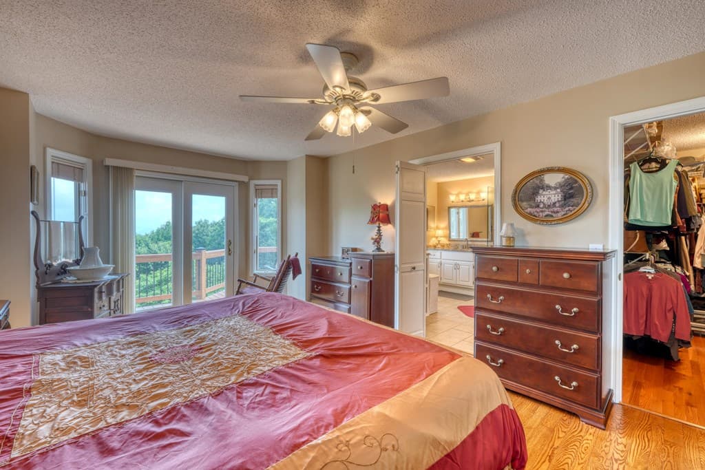 880 Locust Trail, Hiawassee GA 30546 - Photo
