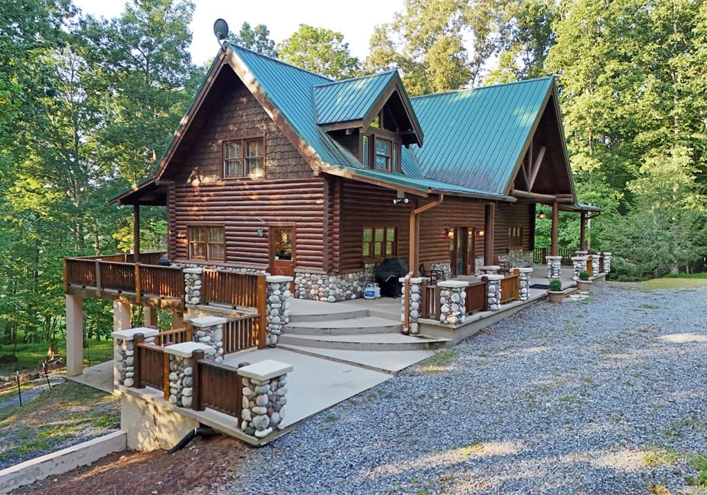 2682 Douthit Road, Mineral Bluff GA 30559 - Photo