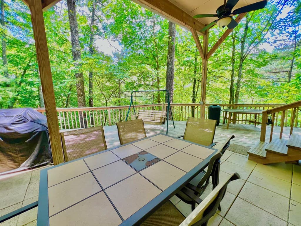 28 11th Street, Ellijay GA 30540 - Photo