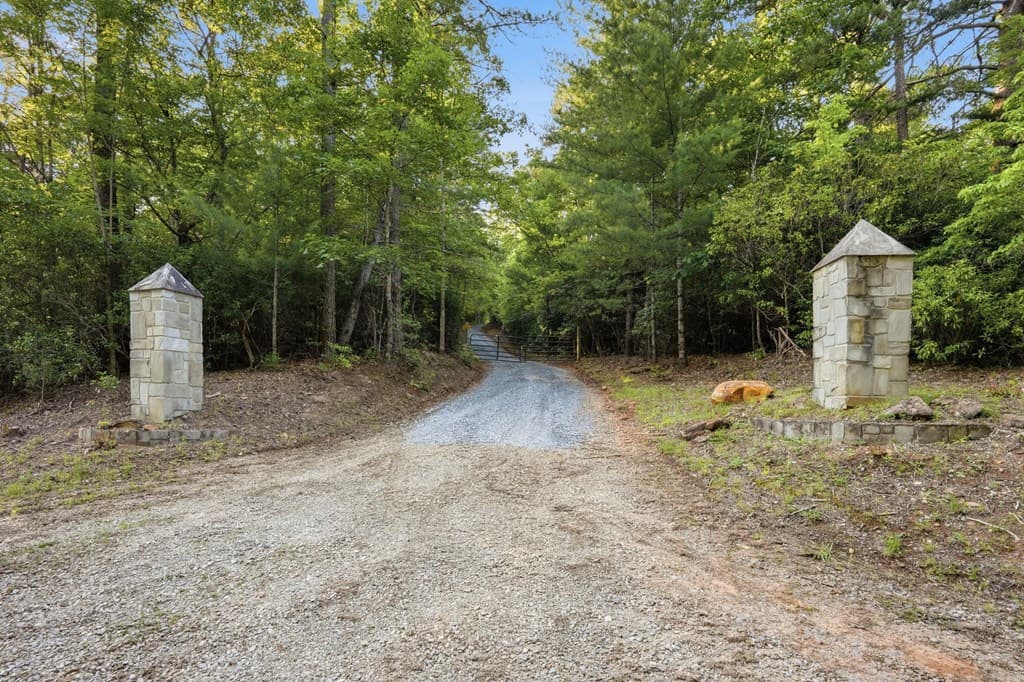 2781 Old Parker Place Road, Ellijay GA 30536 - Photo