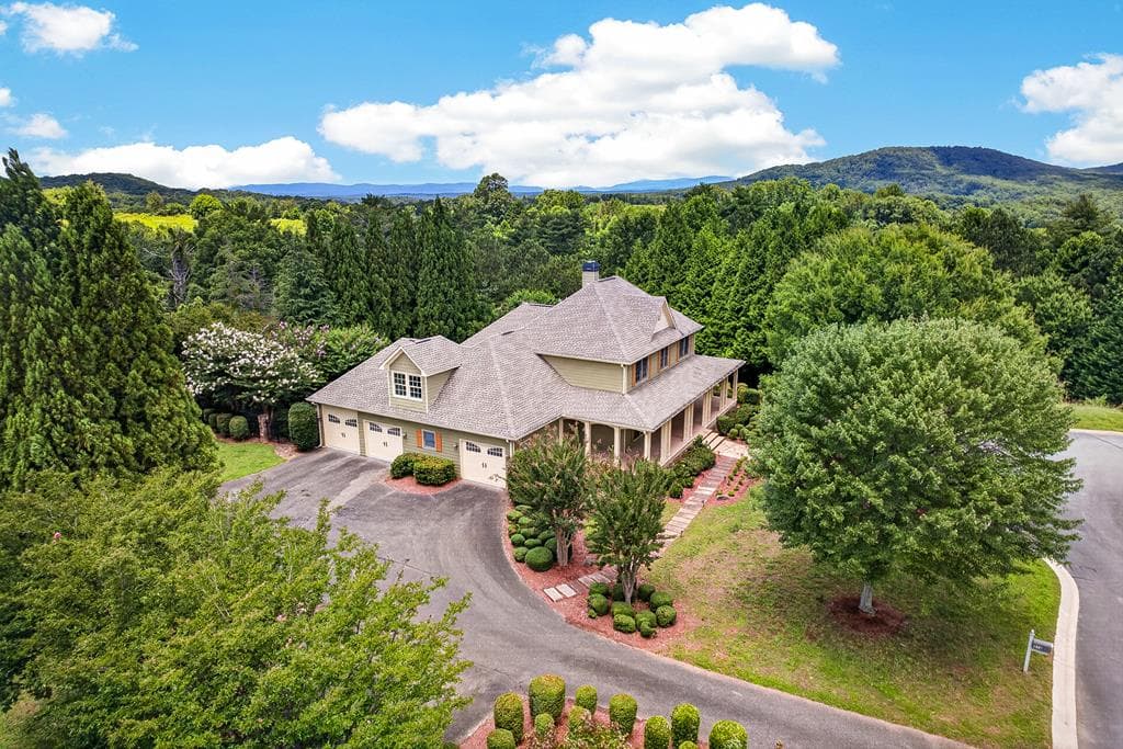 514 Ridgemont Drive, Ellijay GA 30536 - Photo