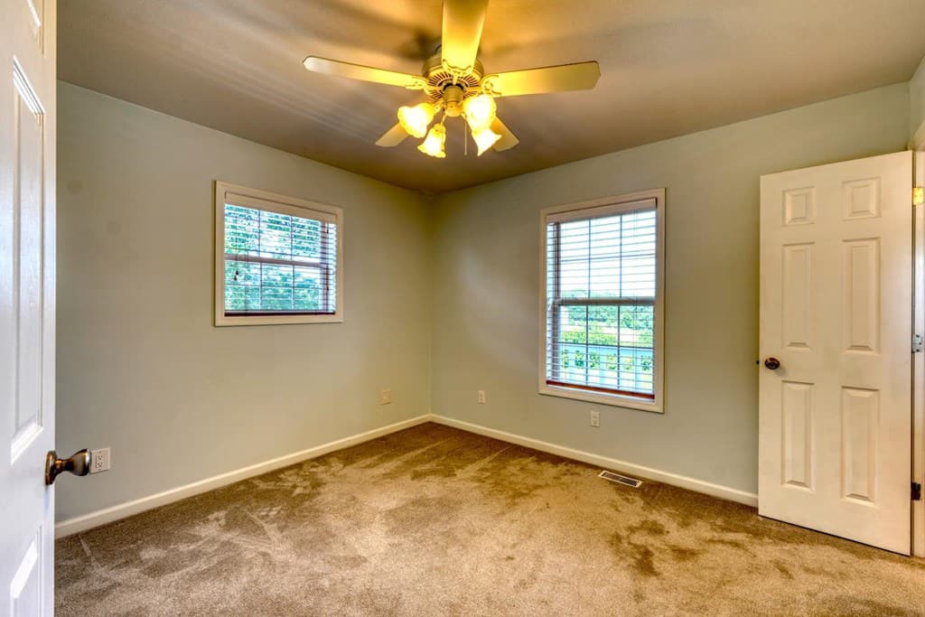 2112 J V Ledford Road, Young Harris GA 30582 - Photo