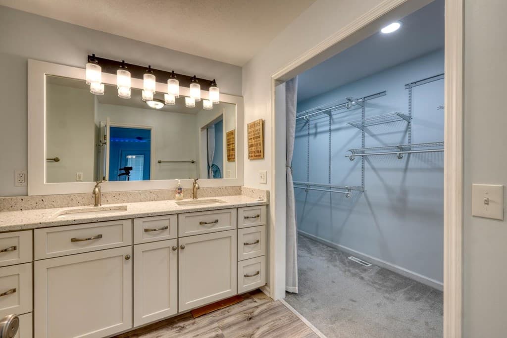 2112 J V Ledford Road, Young Harris GA 30582 - Photo