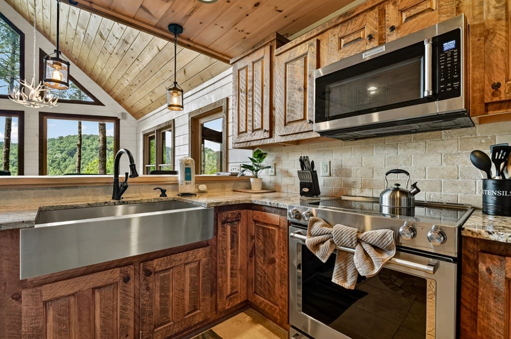 255 Indian Ridge Road, Epworth GA 30541 - Photo
