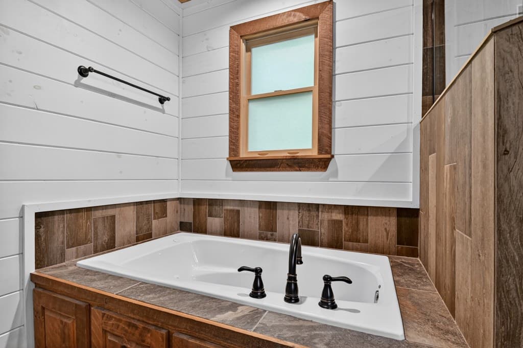 255 Indian Ridge Road, Epworth GA 30541 - Photo