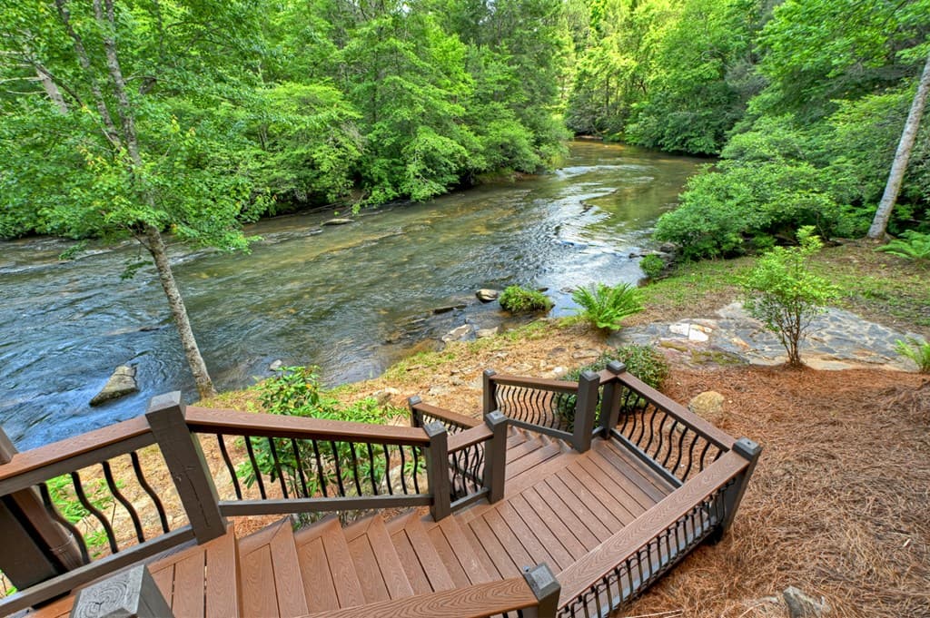 192 Delphi Hills Lane, Mccaysville GA 30555 - Photo