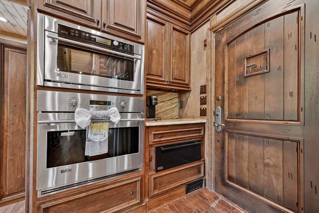 192 Delphi Hills Lane, Mccaysville GA 30555 - Photo