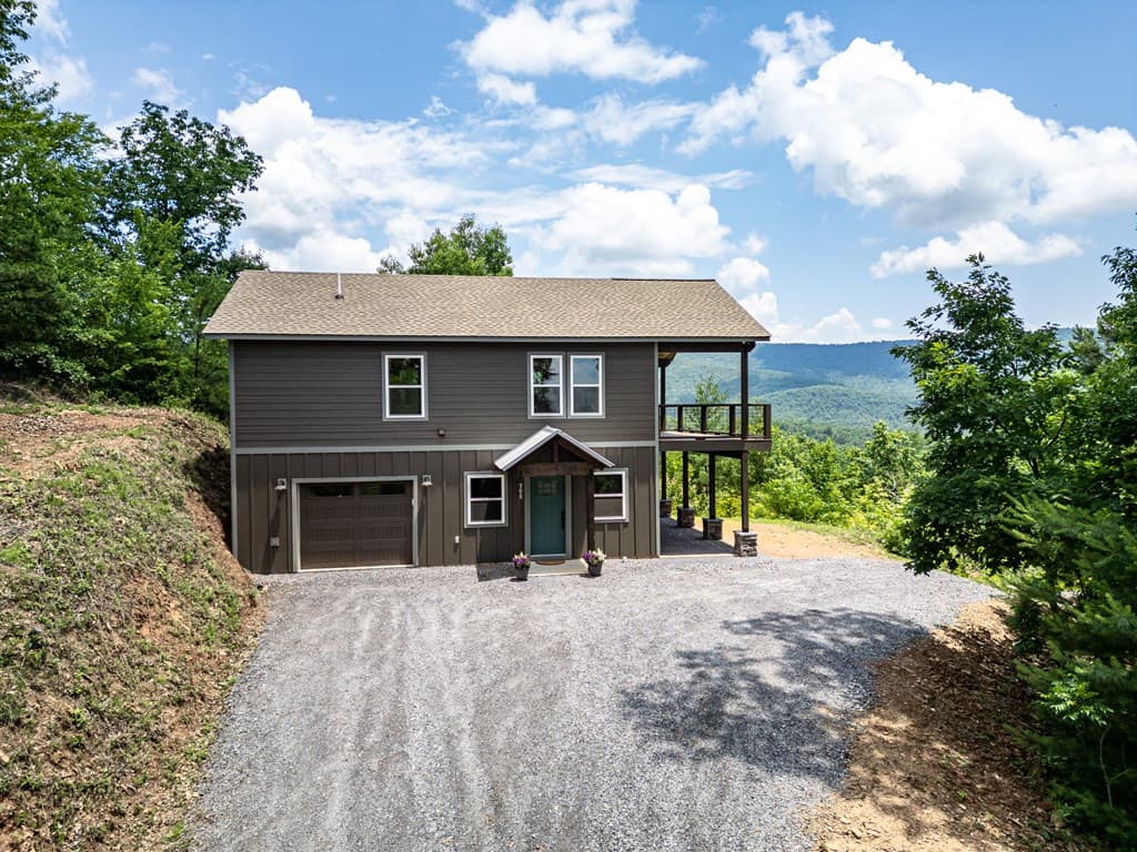 300 Sugarwood Drive, Murphy NC 28906 - Photo