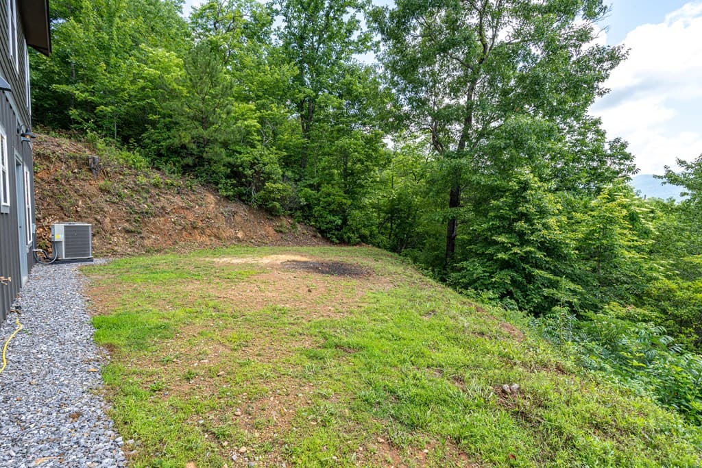 300 Sugarwood Drive, Murphy NC 28906 - Photo