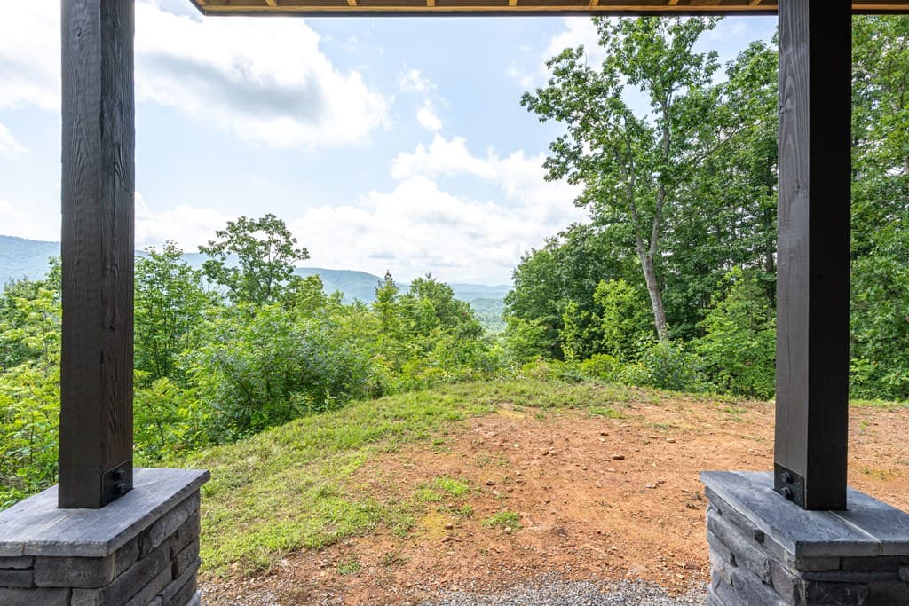 300 Sugarwood Drive, Murphy NC 28906 - Photo