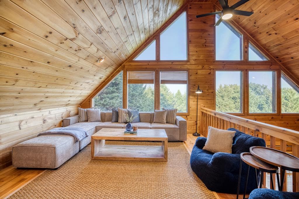 48 Lookout Drive, Blue Ridge GA 30513 - Photo