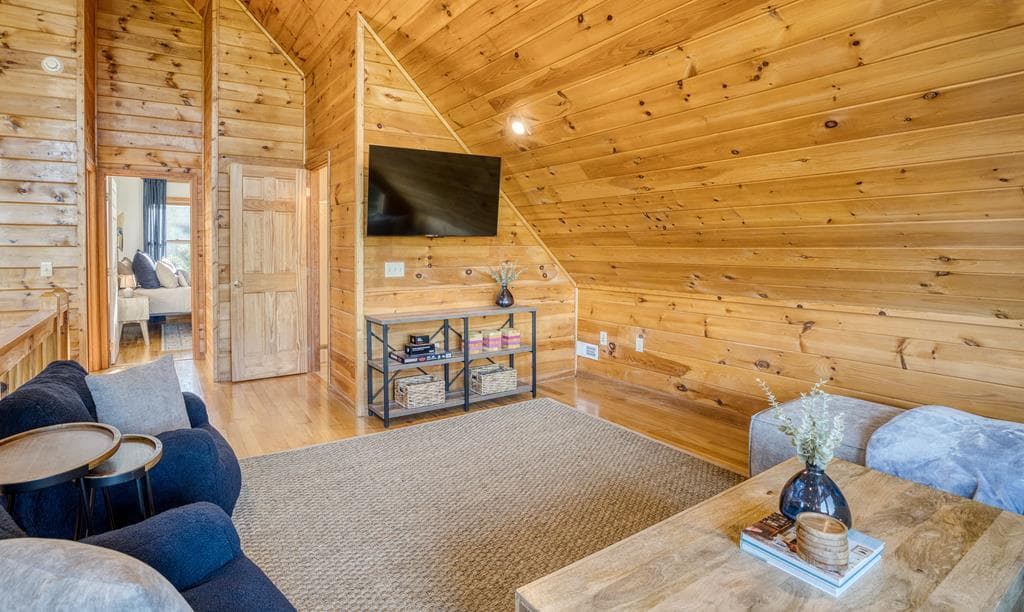 48 Lookout Drive, Blue Ridge GA 30513 - Photo