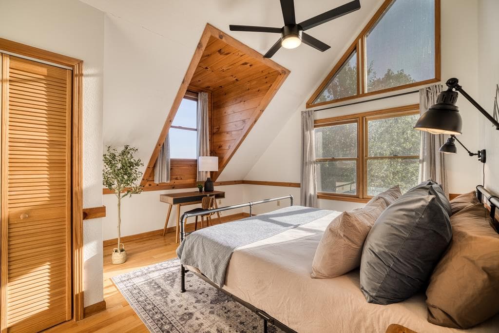 48 Lookout Drive, Blue Ridge GA 30513 - Photo