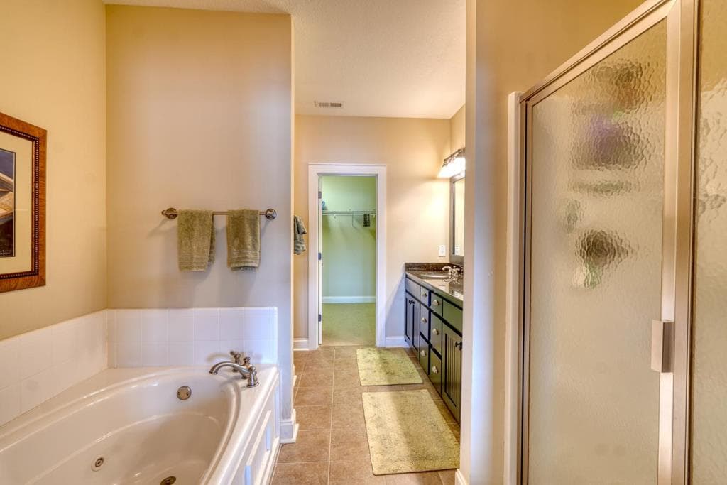 1409 Lakeside Road, Hiawassee GA 30546 - Photo