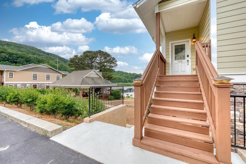 1409 Lakeside Road, Hiawassee GA 30546 - Photo