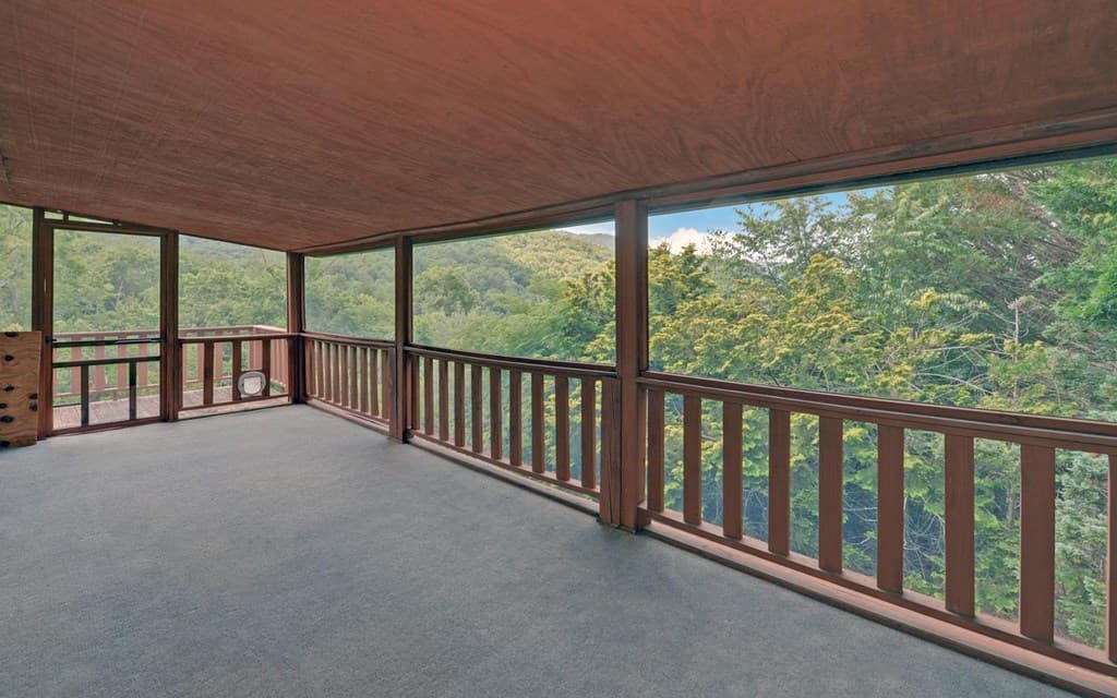 215 Black Bear Ridge Road, Murphy NC 28906 - Photo