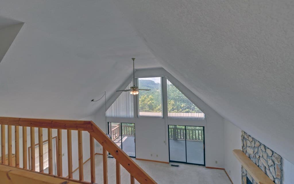 215 Black Bear Ridge Road, Murphy NC 28906 - Photo