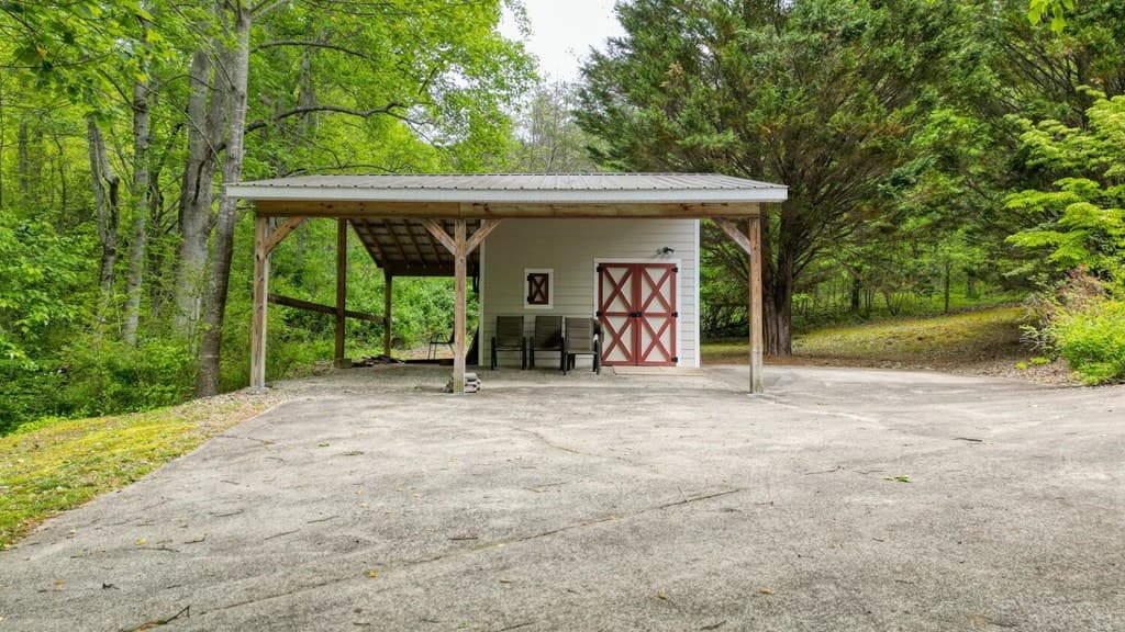 2287 Lovingood Road, Hiawassee GA 30546 - Photo