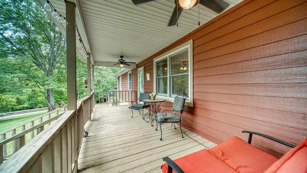 2287 Lovingood Road, Hiawassee GA 30546 - Photo