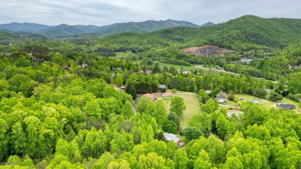 2287 Lovingood Road, Hiawassee GA 30546 - Photo