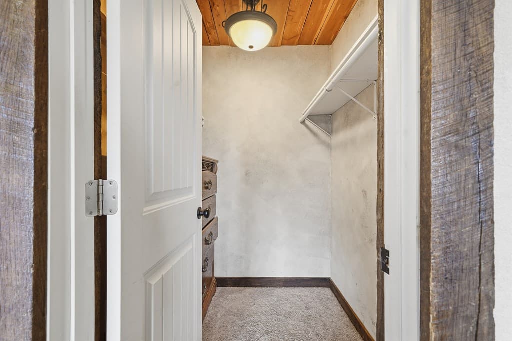 624 Talona Mountain Road, Ellijay GA 30540 - Photo