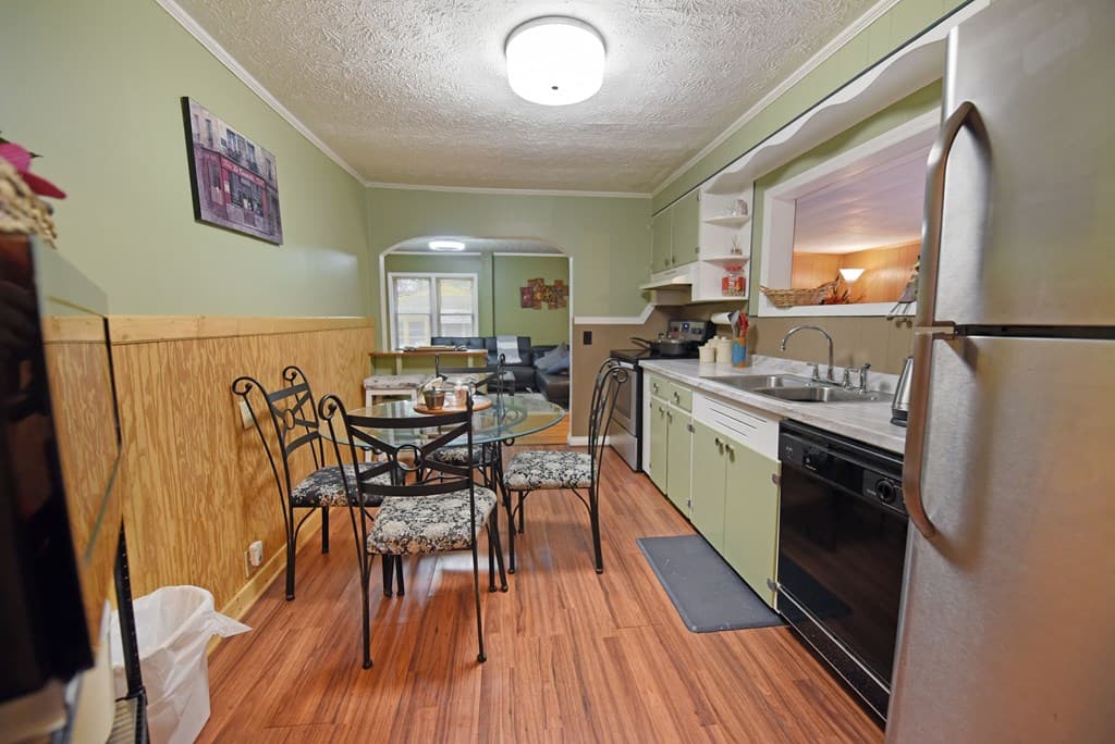 742 Hillcrest Drive, Mccaysville GA 30555 - Photo