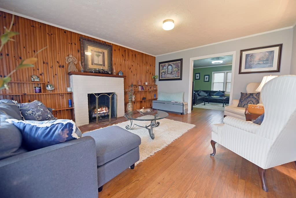 742 Hillcrest Drive, Mccaysville GA 30555 - Photo