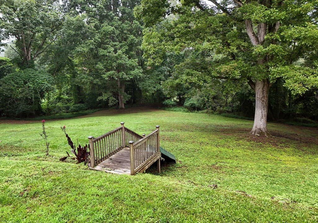742 Hillcrest Drive, Mccaysville GA 30555 - Photo
