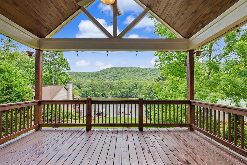 1220 Dogwood Trail, Hiawassee GA 30546 - Photo