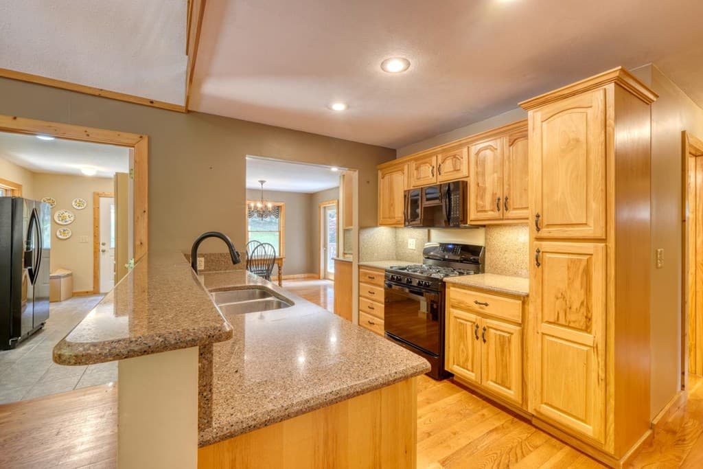 2930 Hicks Gap Road, Blairsville GA 30512 - Photo