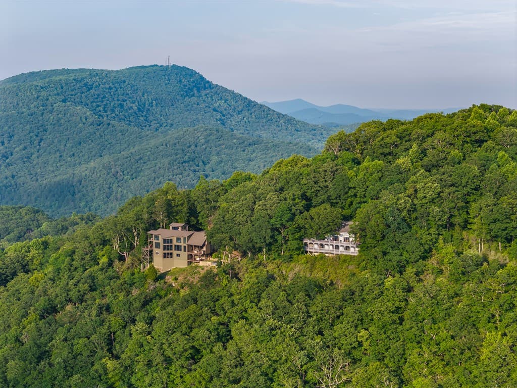 614 Charmont Drive, Tiger GA 30576 - Photo