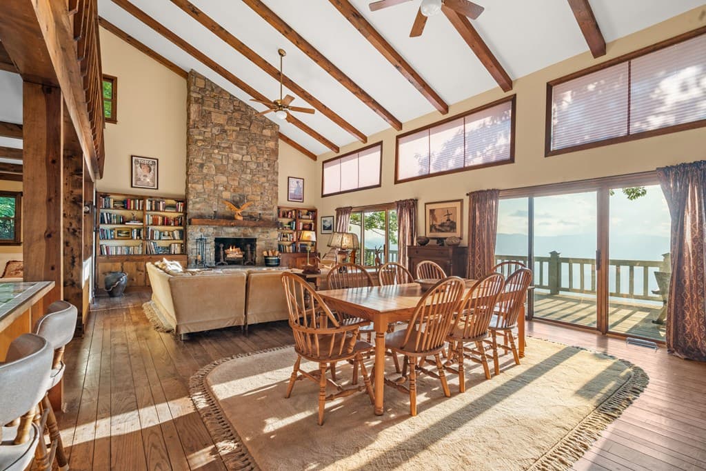 614 Charmont Drive, Tiger GA 30576 - Photo